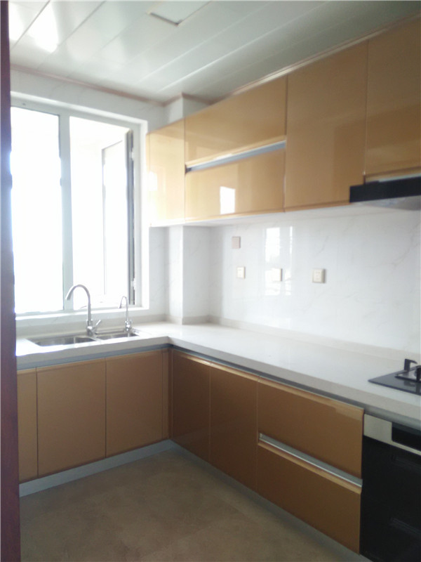 烤漆櫥柜--天璽香頌