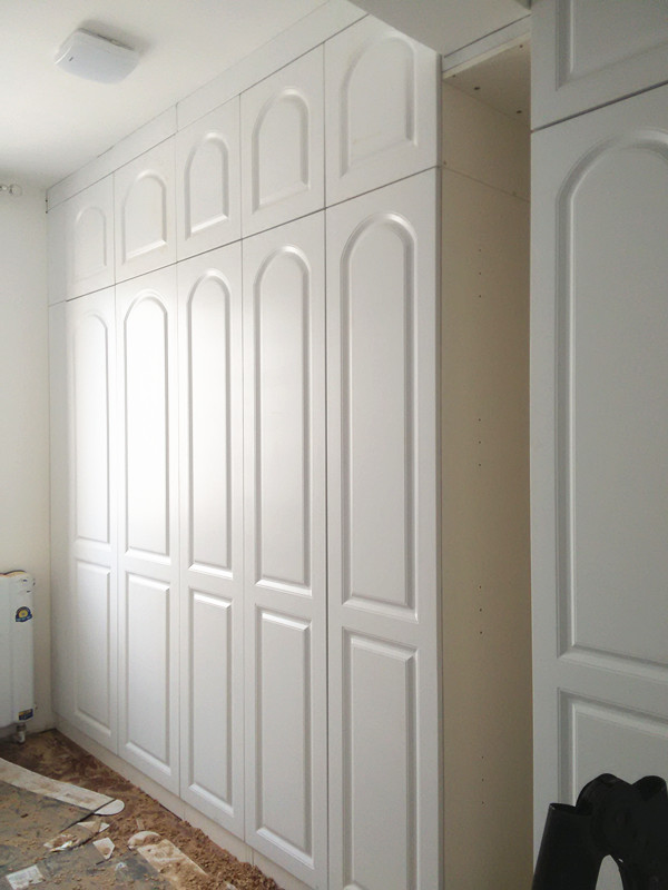 吸塑平開門衣柜